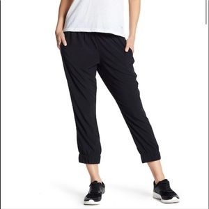 ZELLA CROPPED JOGGERS